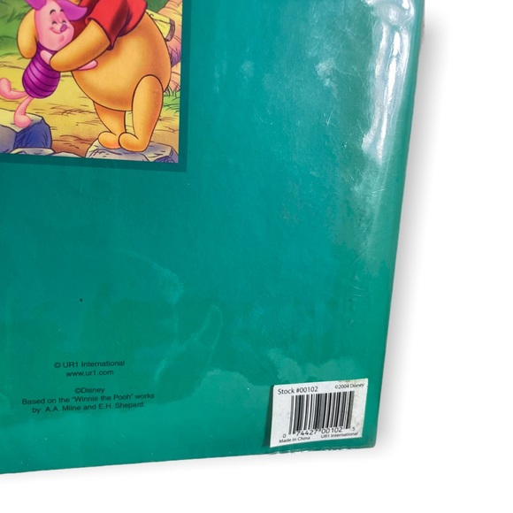 Disney Winnie The Pooh Photo Album With CD Storage Pocket 4" x 6" Pages 9x9 - Picture 8 of 8